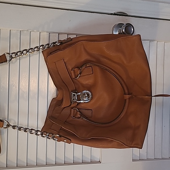 MICHAEL Michael Kors Handbags - Micheal Kors Authentic Large Hamilton Handbag. Very good condition!